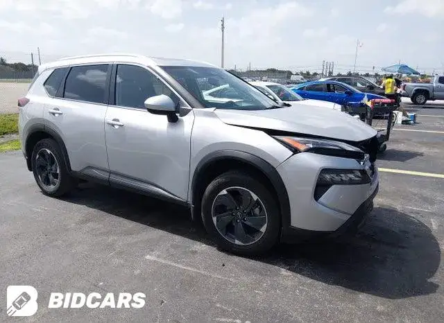 NISSAN ROGUE SV FWD 2024
