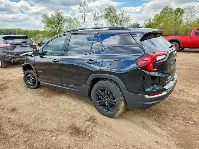 GMC TERRAIN AT4 2024