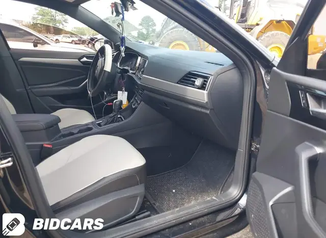 VOLKSWAGEN JETTA 2021