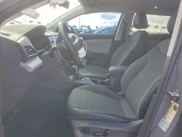 VOLKSWAGEN TAOS SE 2022