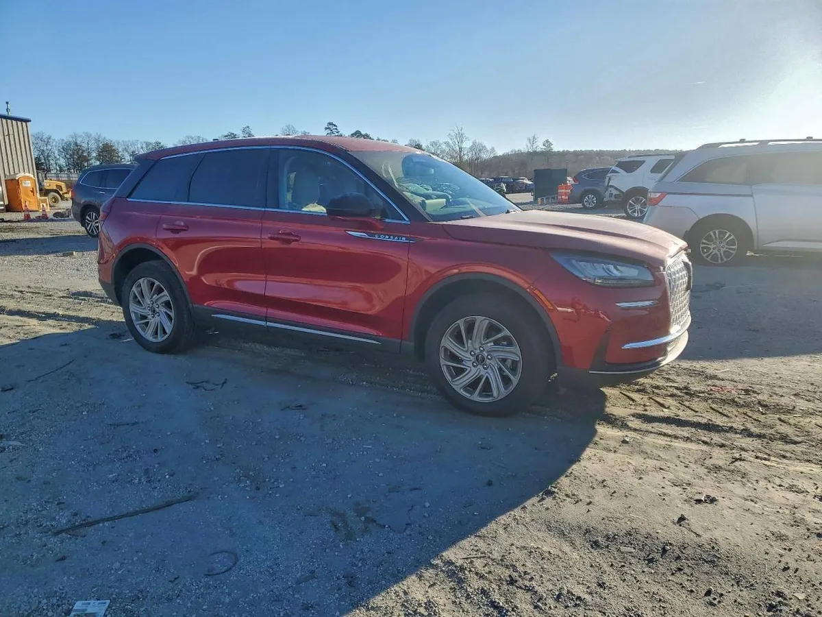 LINCOLN CORSAIR 2024