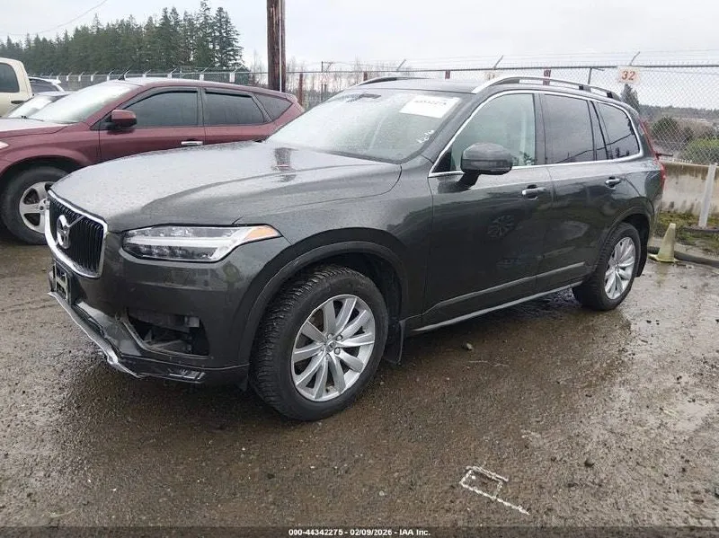 VOLVO XC90 T6 MOMENTUM 2019