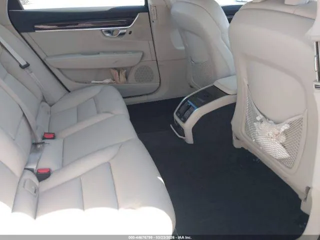 VOLVO S90 T5 MOMENTUM 2018