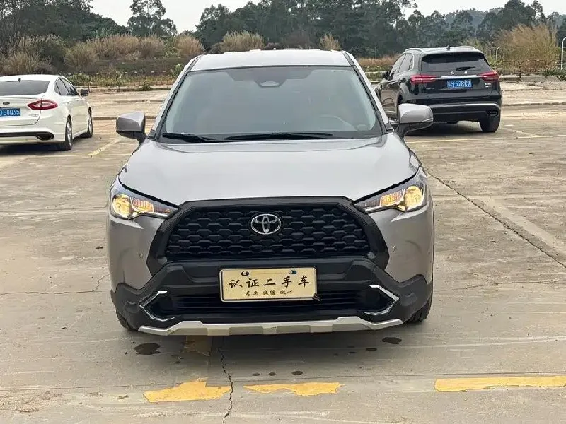 TOYOTA COROLLA CROSS 2022