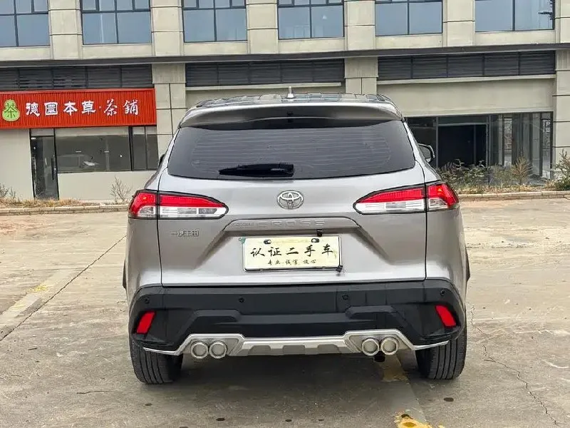 TOYOTA COROLLA CROSS 2022