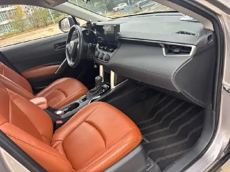 TOYOTA COROLLA CROSS 2022