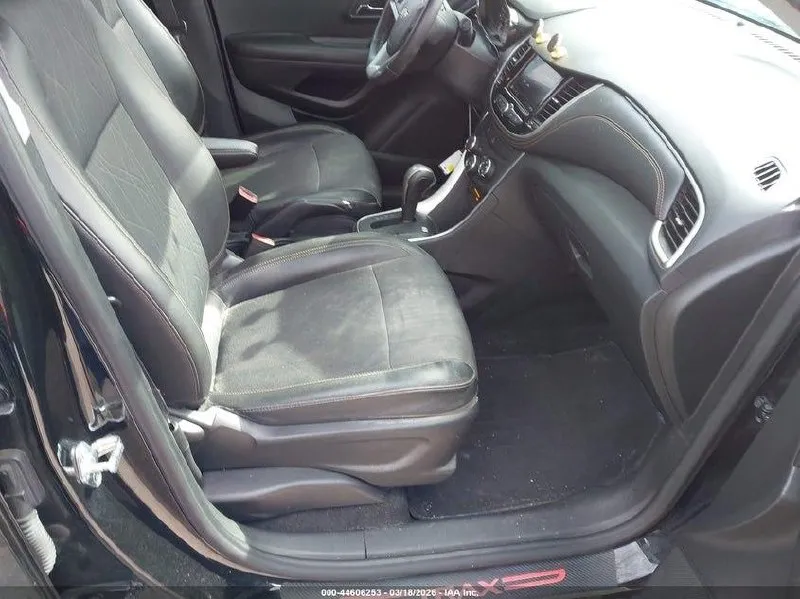 CHEVROLET TRAX AWD LT 2022
