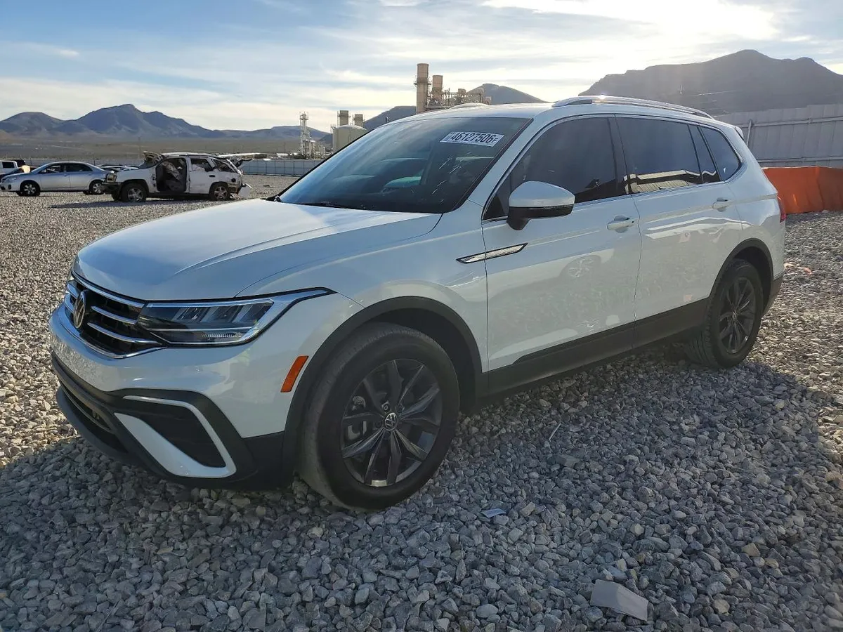 VOLKSWAGEN TIGUAN SE 2023