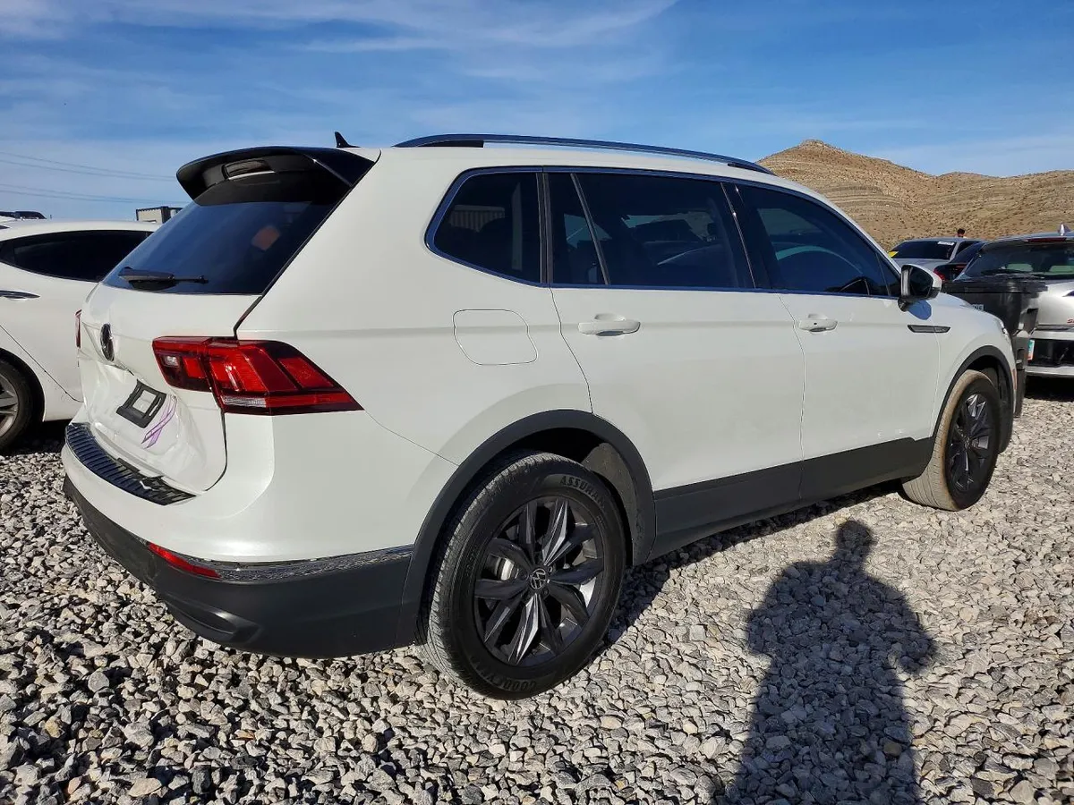 VOLKSWAGEN TIGUAN SE 2023