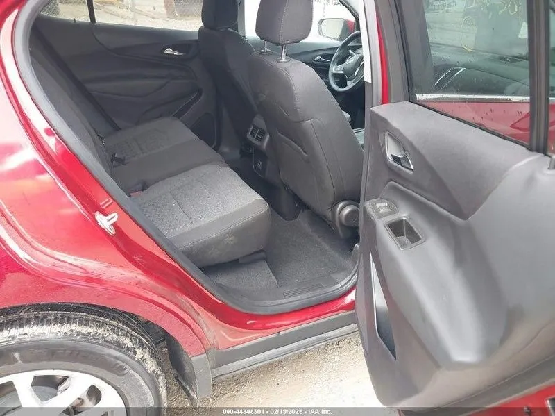 CHEVROLET EQUINOX LT ВАШ НАДЕЖНЫЙ СПУТНИК В ГОРОДСКИХ ДЖУНГЛЯХ 2024