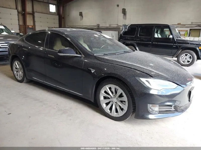 TESLA MODEL S 75D 2017