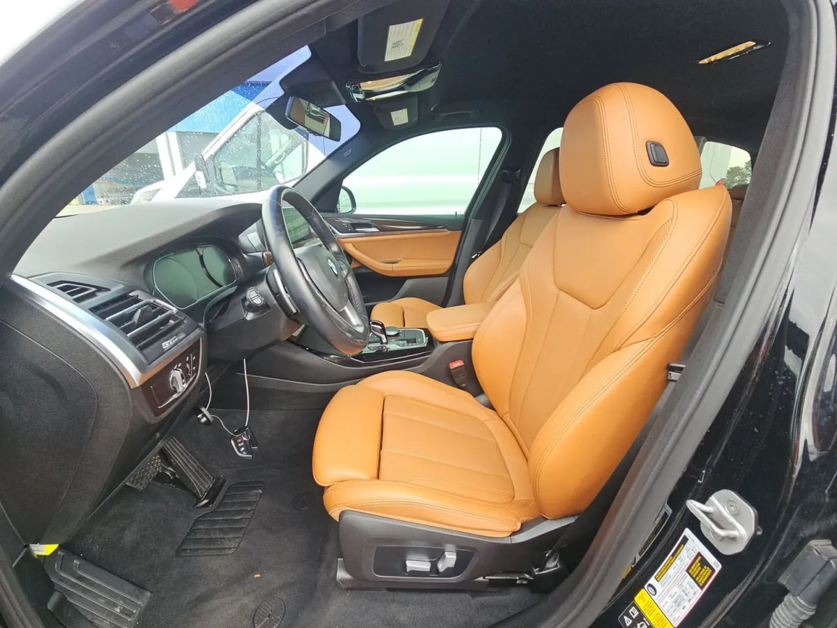 BMW X3 SPORTS ACTIVITY VEHICLE 2022