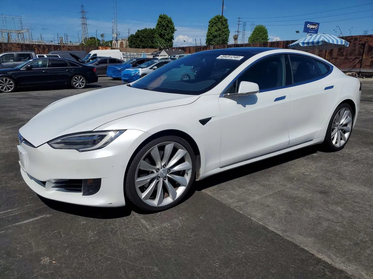 TESLA MODEL S 75D 2017