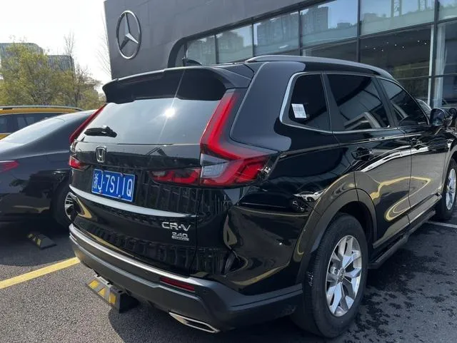 HONDA CR-V 2023