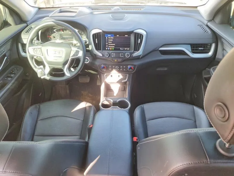 GMC TERRAIN SLT 2024