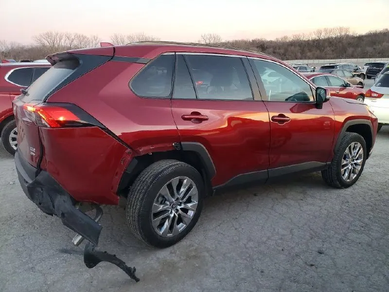 TOYOTA RAV4 PREMIUM 2023