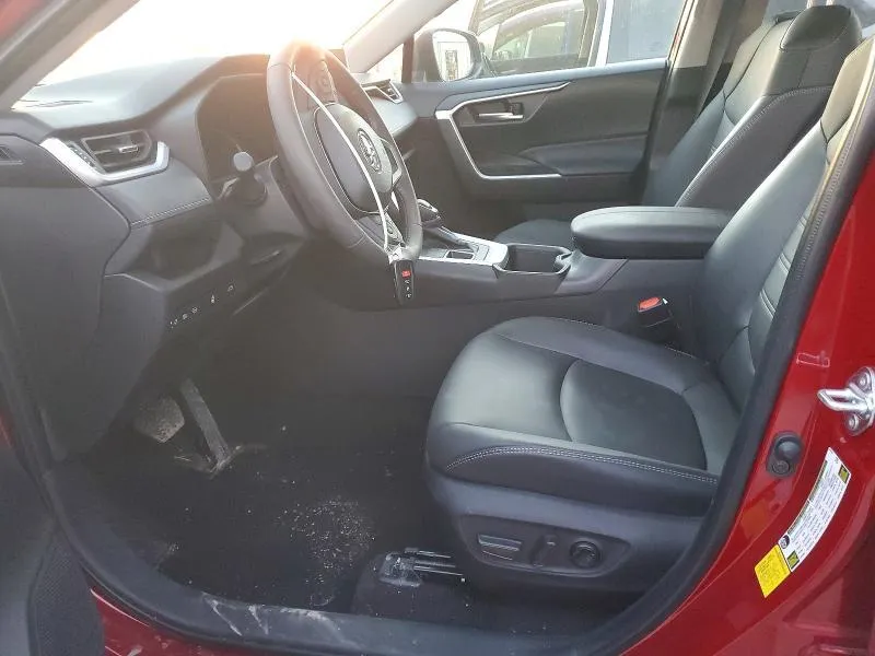 TOYOTA RAV4 PREMIUM 2023