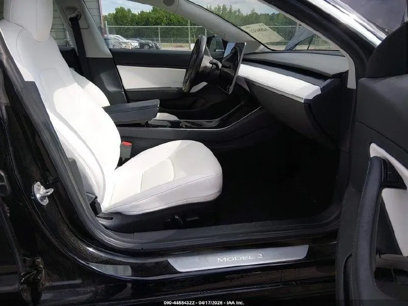 TESLA MODEL 3 LONG RANGE/PERFORMANCE 2018