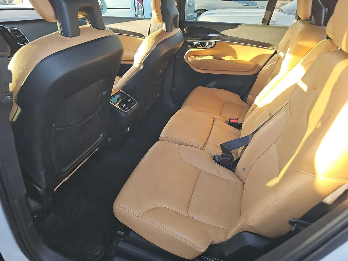 VOLVO XC90 T6 MOMENTUM 7-PASSENGER 2018