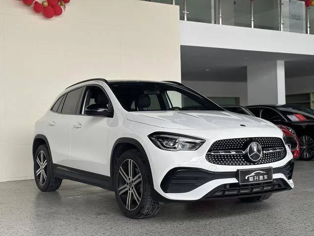 MERCEDES-BENZ GLA 220 4MATIC 2022