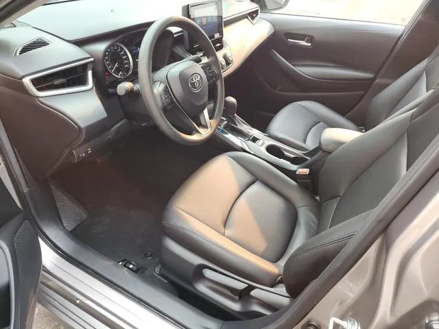 TOYOTA COROLLA PIONEER PLUS EDITION С РАСШИРЕННЫМ НАБОРОМ СОВРЕМЕННЫХ ОПЦИЙ 2022