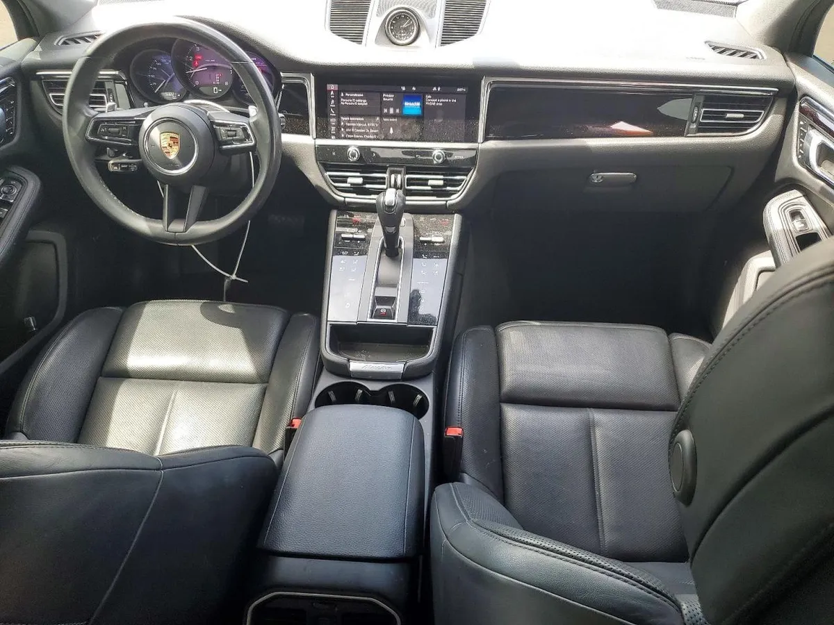 PORSCHE MACAN BASE 2023