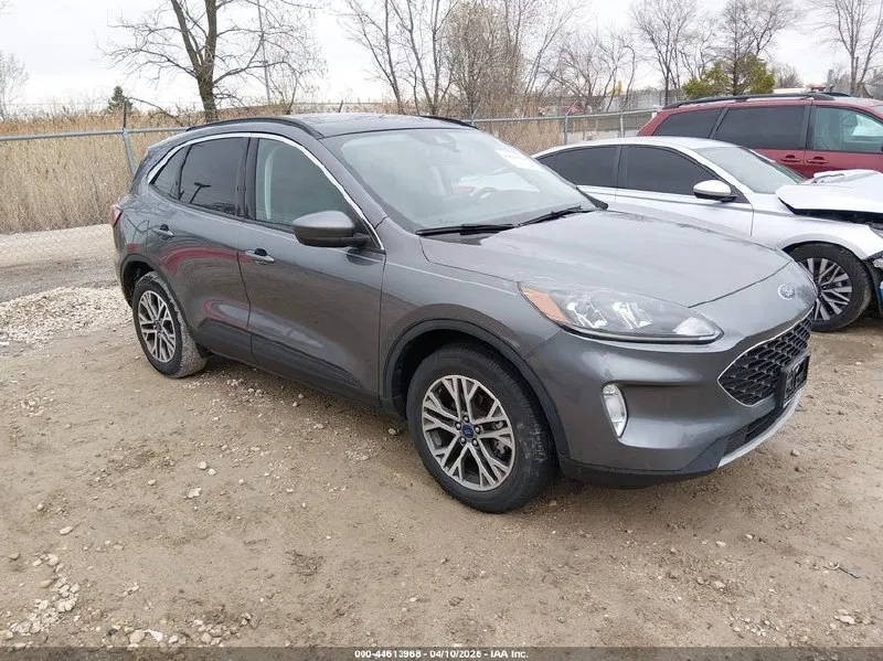 FORD ESCAPE SEL 2022
