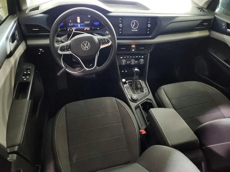 VOLKSWAGEN TAOS SE 2024