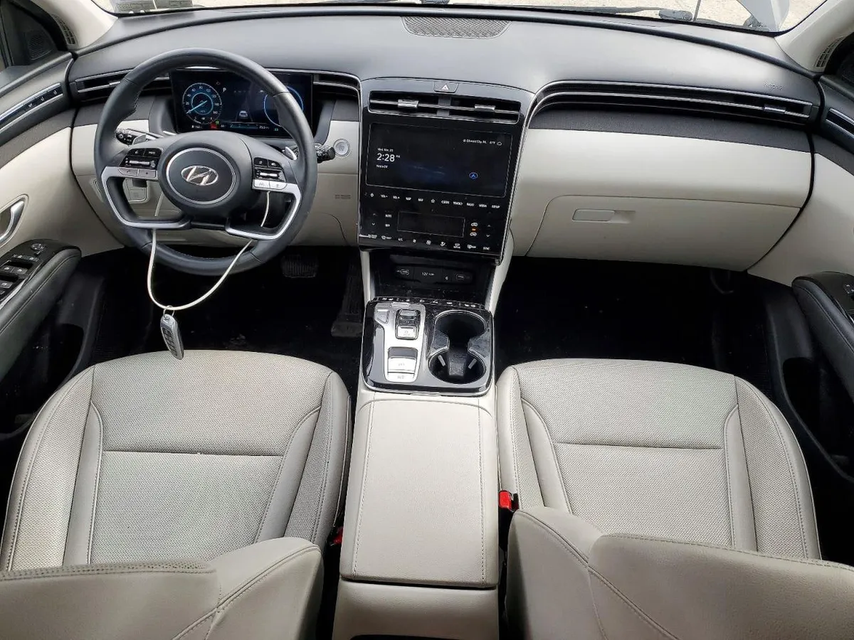 HYUNDAI TUCSON LIMITED 2024