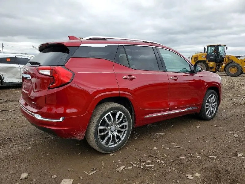GMC TERRAIN КОТОРЫЙ МОМЕНТАЛЬНО ПРИКОВЫВАЕТ К СЕБЕ ВЗГЛЯДЫ НА ДОРОГЕ 2023