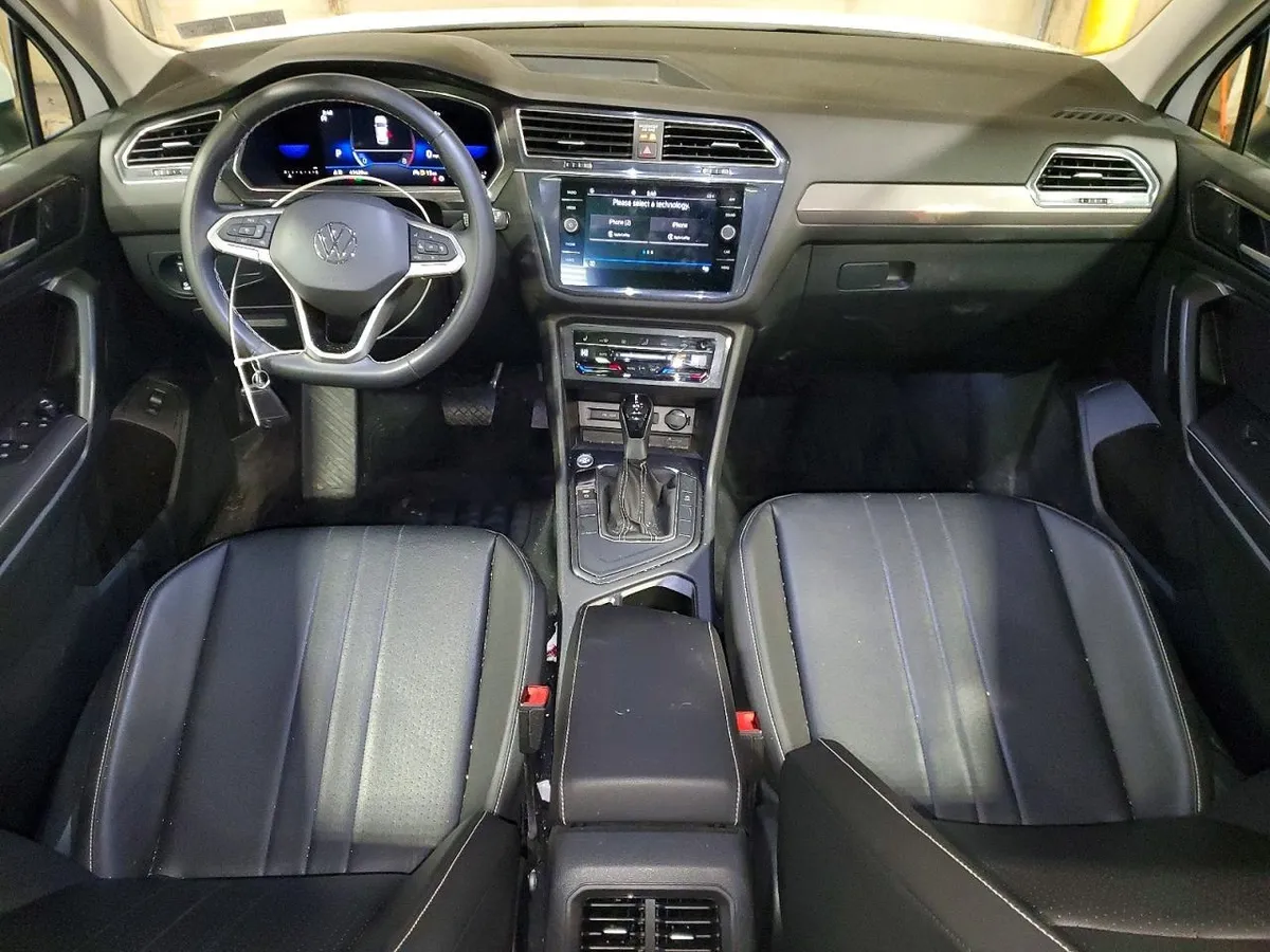 VOLKSWAGEN TIGUAN SE 2022
