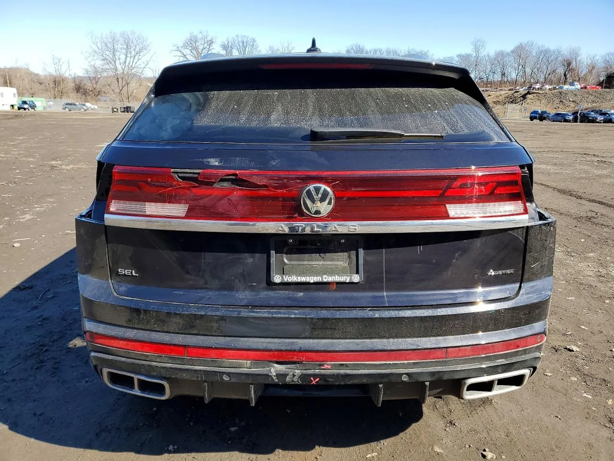 VOLKSWAGEN ATLAS 2.0Л 2024