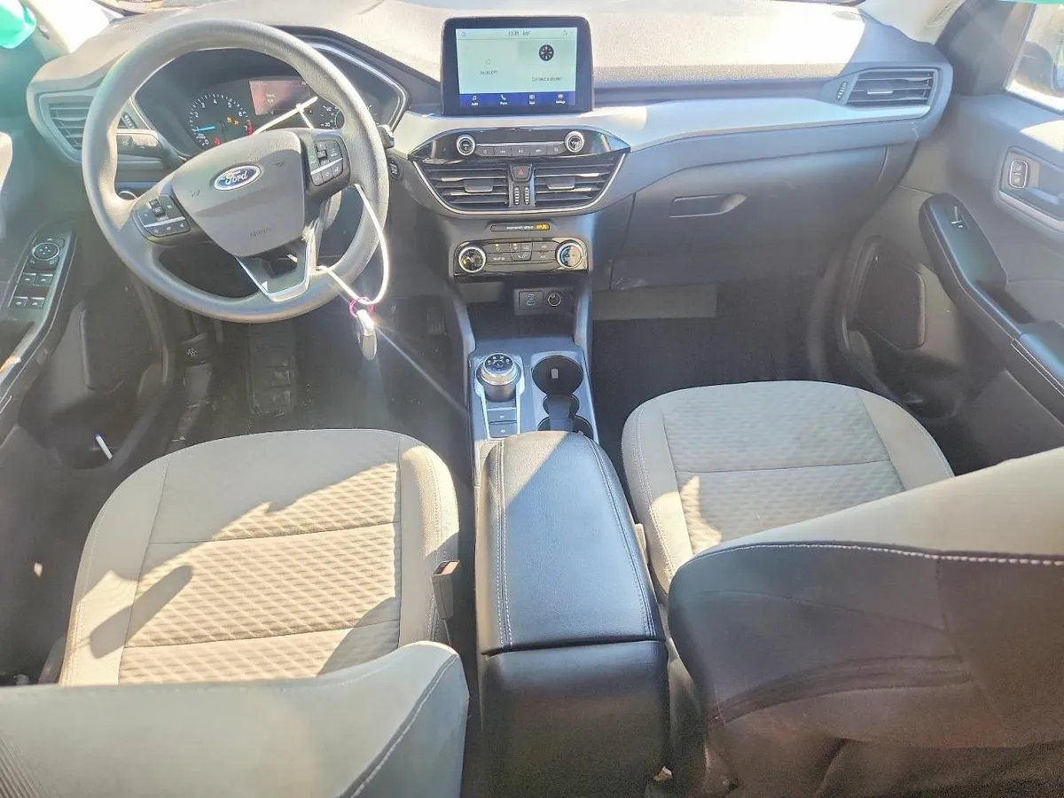 FORD ESCAPE SE 2022