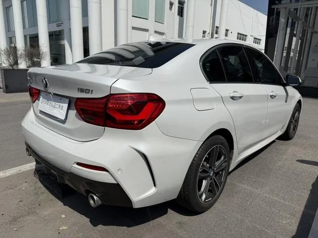 BMW 120I M SPORT 2022