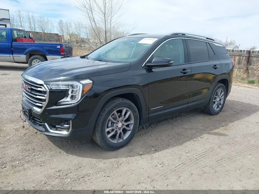 GMC TERRAIN SLT 2024