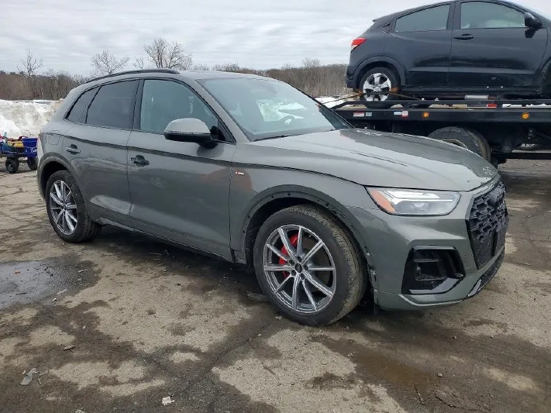 AUDI Q5 PREMIUM PLUS 55 2024