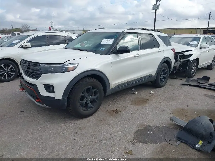 FORD EXPLORER TIMBERLINE 2022