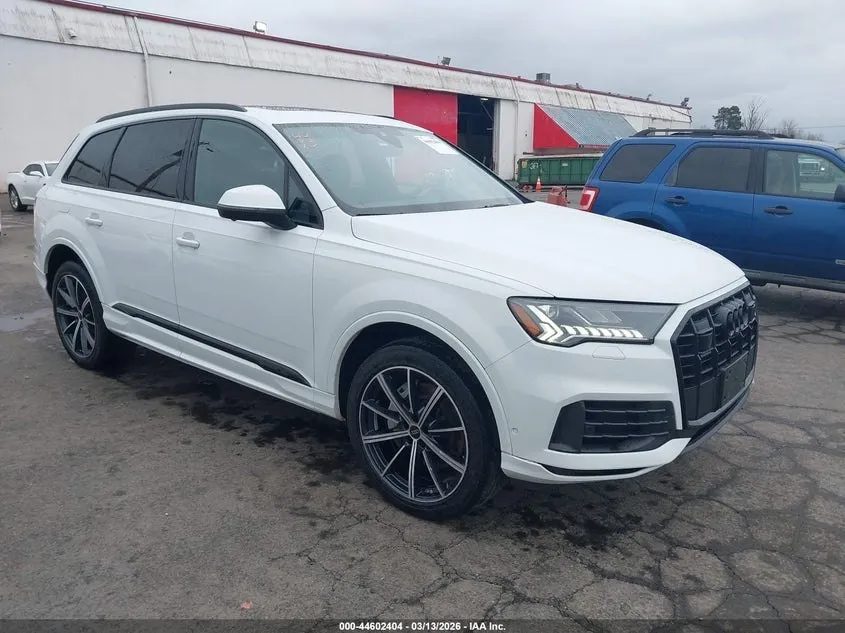 AUDI Q7 PRESTIGE 2024