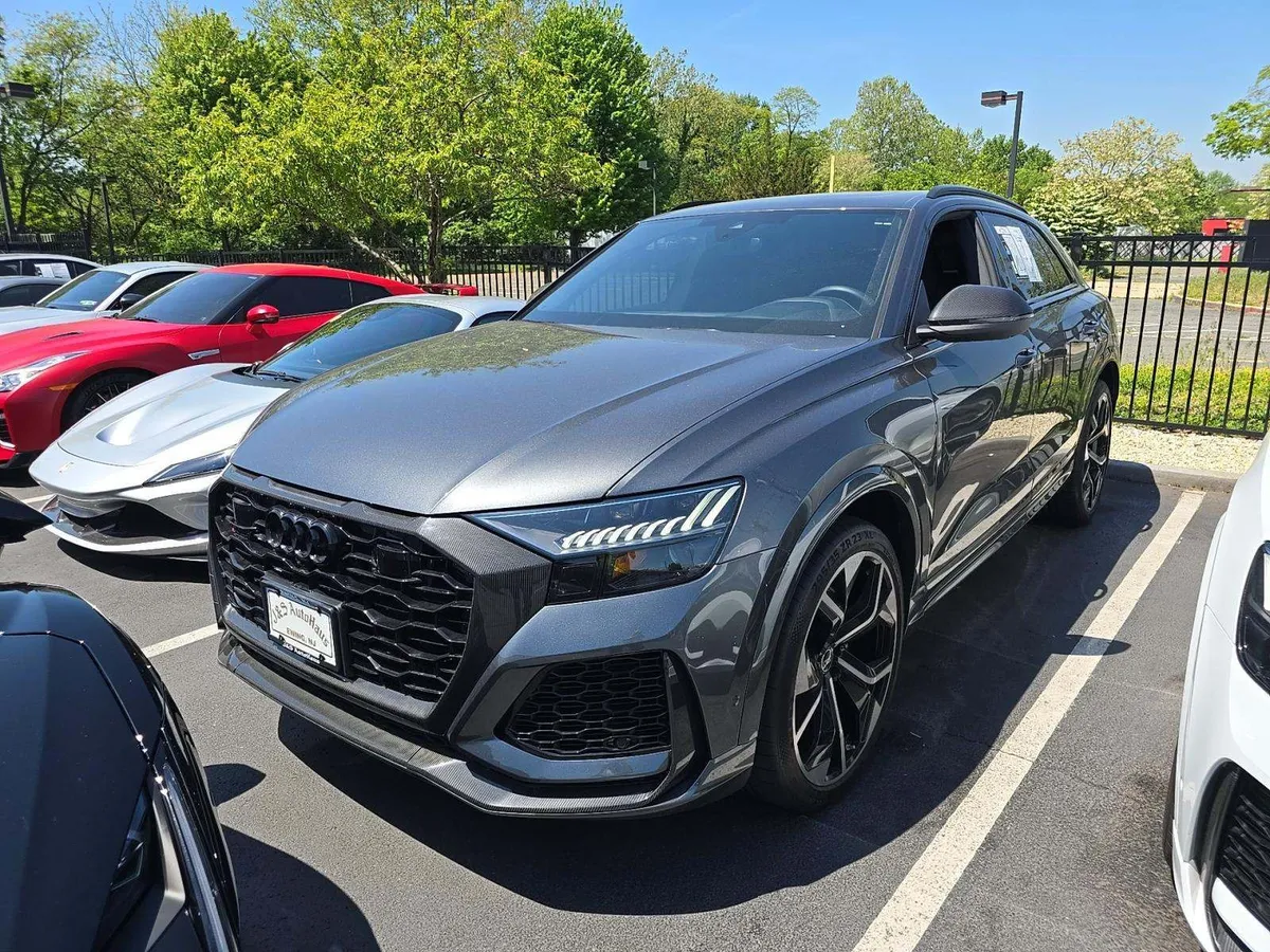 AUDI Q8 RS Q8 2023