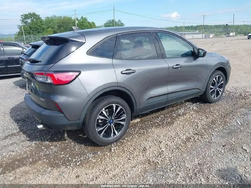 FORD ESCAPE SE 2021