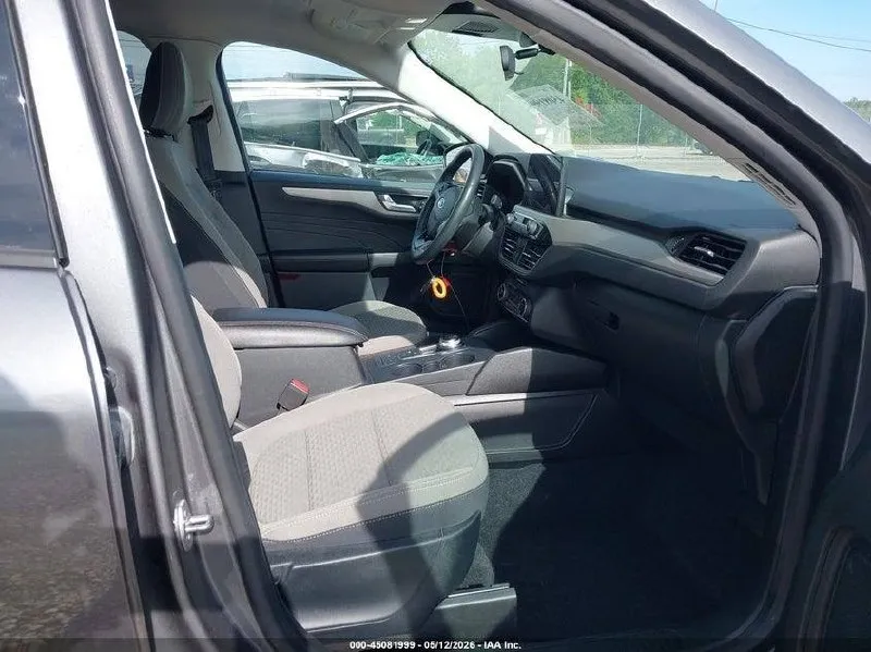 FORD ESCAPE SE 2021