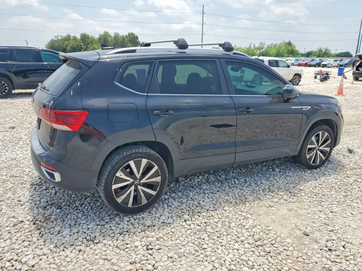VOLKSWAGEN TAOS SE 2023