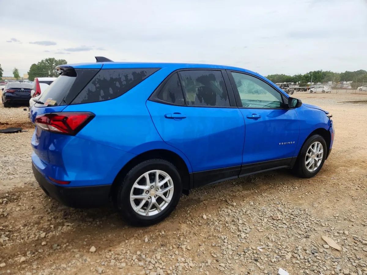 CHEVROLET EQUINOX LS 2024