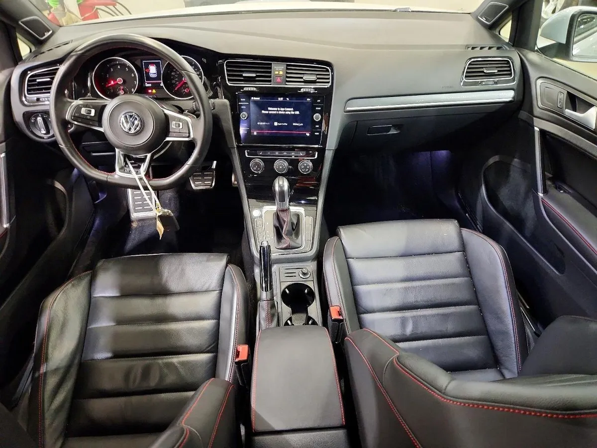 VOLKSWAGEN Golf GTI S 2019