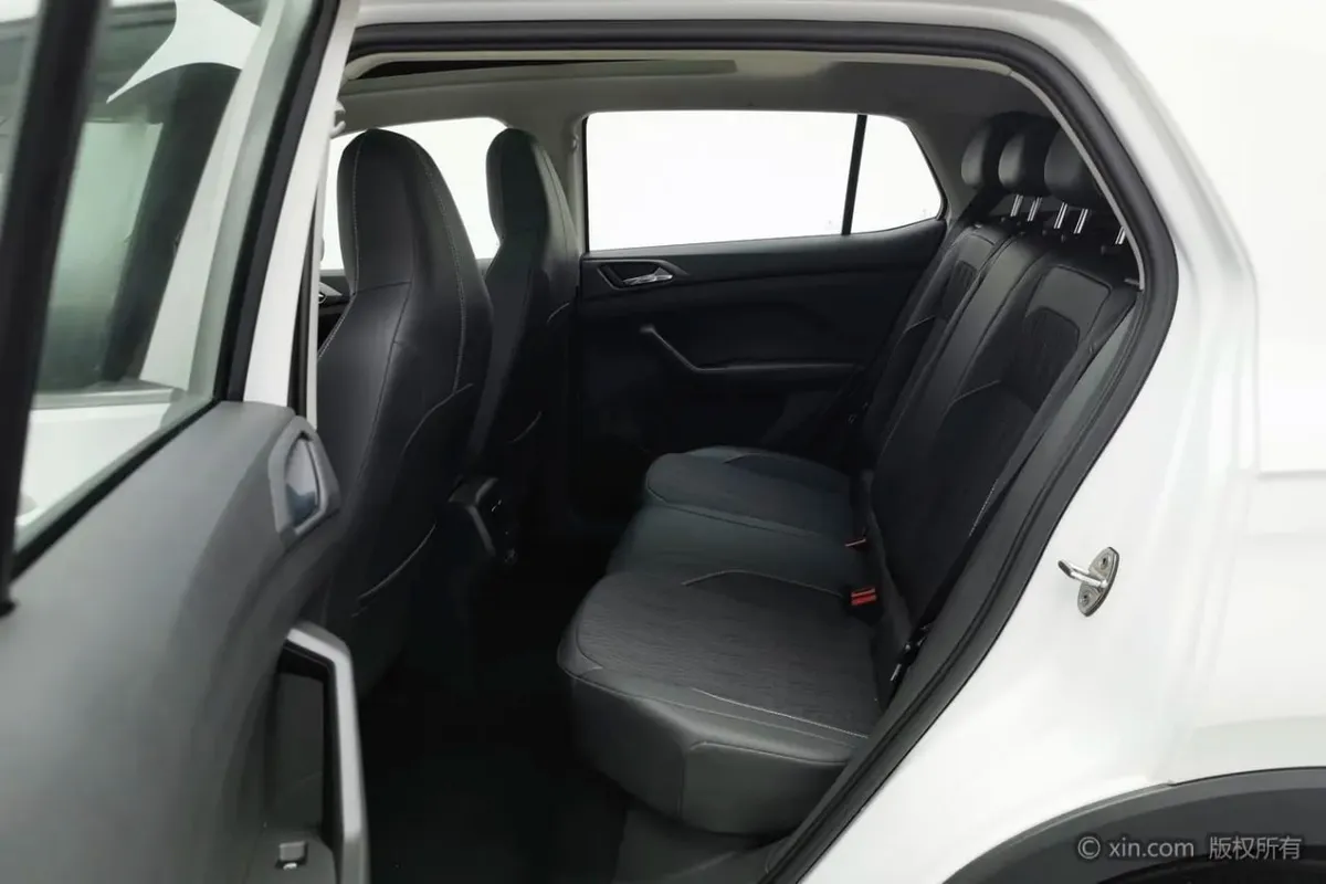 VOLKSWAGEN T-CROSS COMFORT EDITION 2022