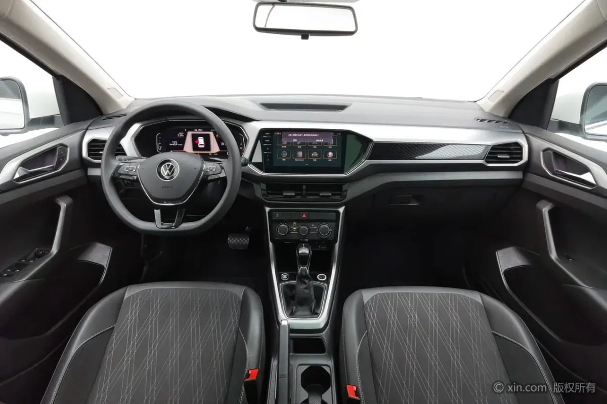 VOLKSWAGEN T-CROSS COMFORT EDITION 2022