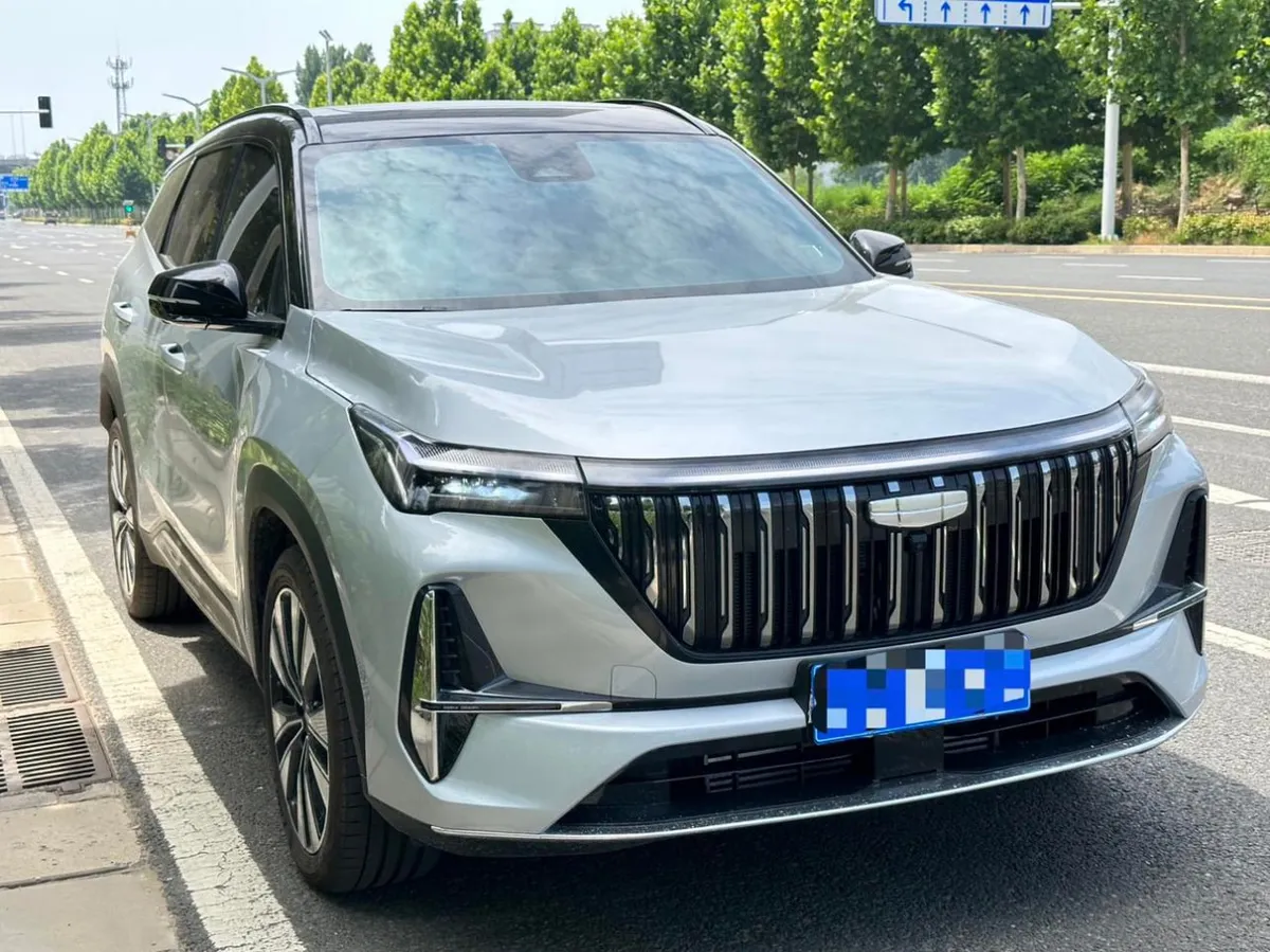 GEELY BOYUE L SPLENDID 2025