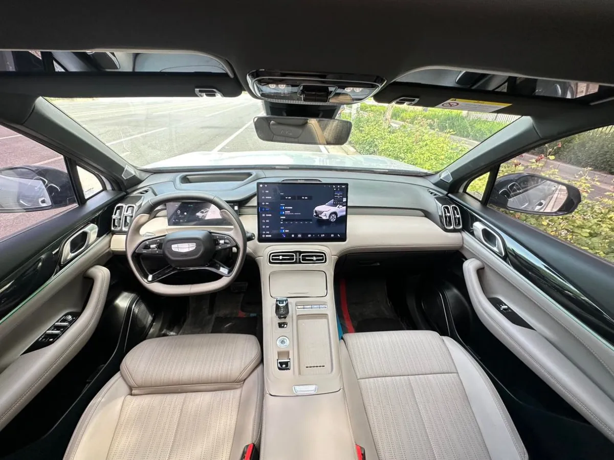 GEELY BOYUE L SPLENDID 2025