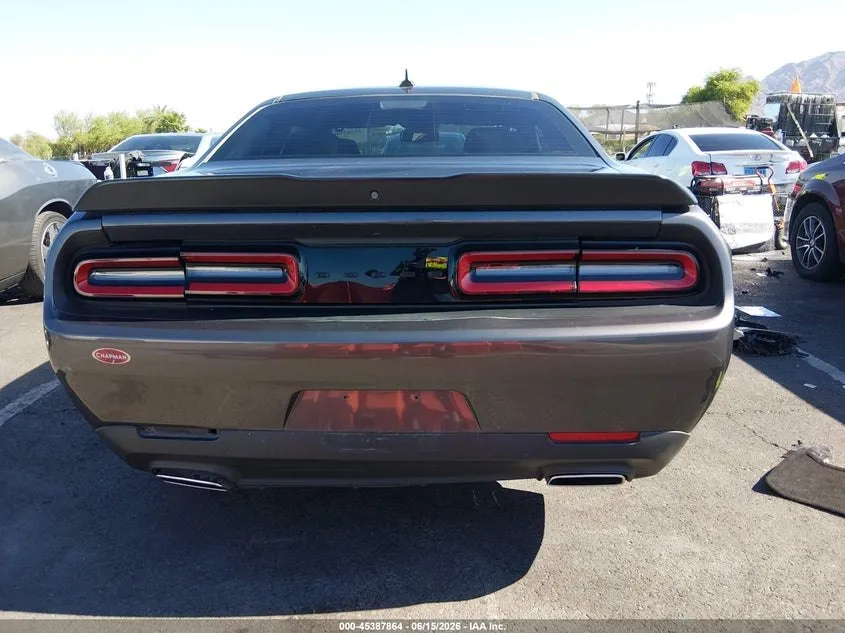 DODGE CHALLENGER SXT 2022