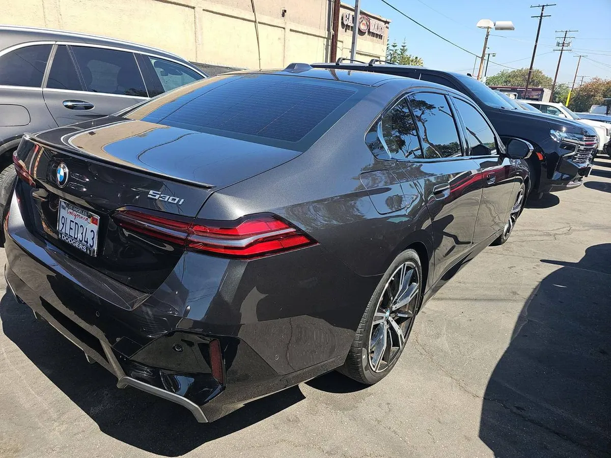 BMW 5 SERIES SEDAN 530I 2023